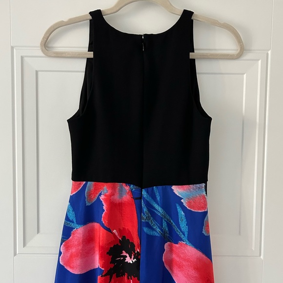 Vince Camuto High Low Maxi Sleeveless Floral Print Dress - Picture 5 of 7